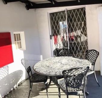 Drakenstein Apartment | Firehouse self-catering cottage 7