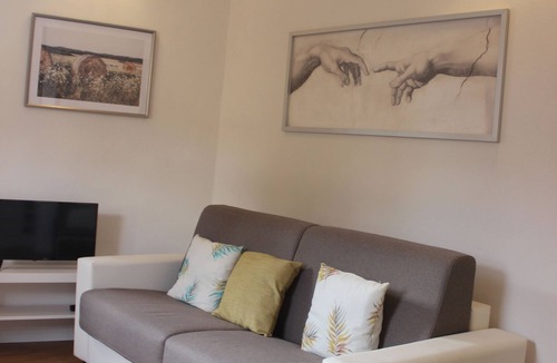 Pistoia Apartment | Five minutes from Cathedral Square, family apartment