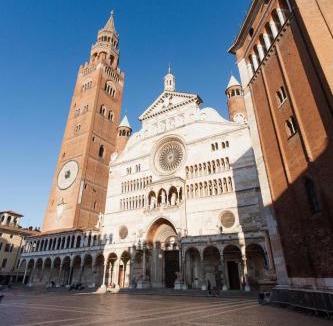 Cremona House | Foresteria La Vista