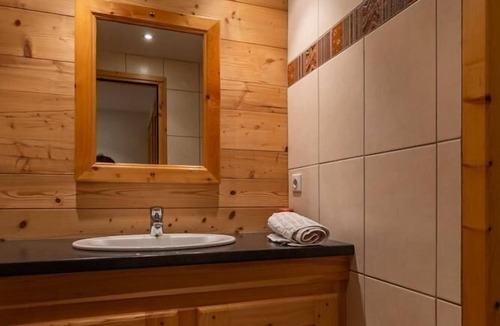 Villard-sur-Doron House | Gîte de Charme à 2km des Pistes de Bisanne 1500 Relié au Vaste Domaine Skiable de L'espace Diamant