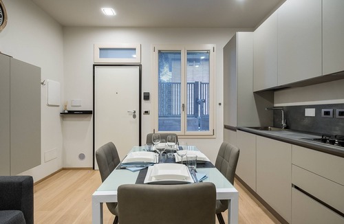 Fossolo Apartment | Fragole Suite - Bologna