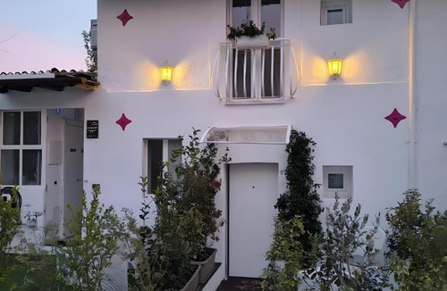 Cellatica Bed & Breakfast | Franciacorta White