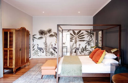 Stellenbosch House | Fransmanshuijs - Luxurious villa on working farm