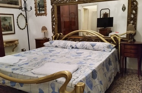Crocetta-San Lazzaro-Modena Est Apartment | Fully furnished apartment near the center and train station.