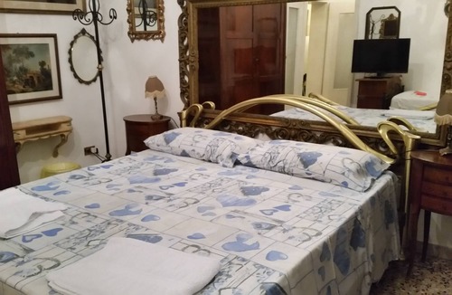 Crocetta-San Lazzaro-Modena Est Apartment | Fully furnished apartment near the center and train station.