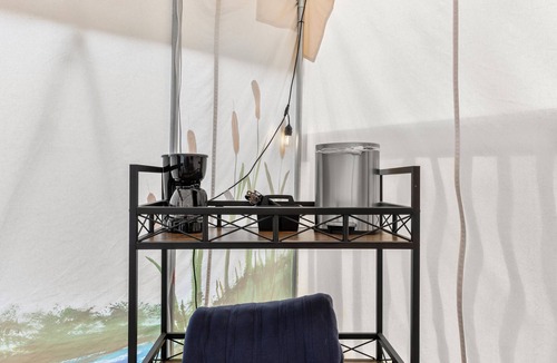 Stanton RV Rental | Furnished Glamping Tent/2 Queen Beds/Red River Access - Majestic Mallard - #3