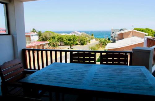 Kleinmond House | Fynbos & Ocean