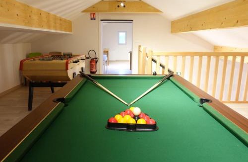 Beaufort House | Gîte 15 pers. - Mobilité réduite - Proche Saint-Guérin - Parking, Salle de réunion, Ski room - FR-1-342-260