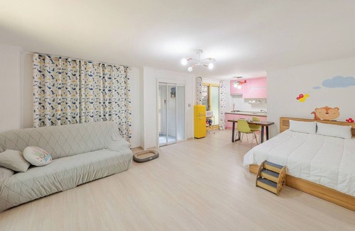 Deokhyeon House | Gapyeong Darin Pet-friendly Pension