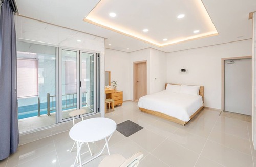 Gapyeong House | Gapyeong Nami Island Stella New Heated P