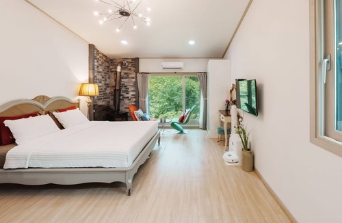 Buk House | Gapyeong Pinenut Pension