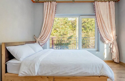 Seorak House | Gapyeong Rainbow Pension