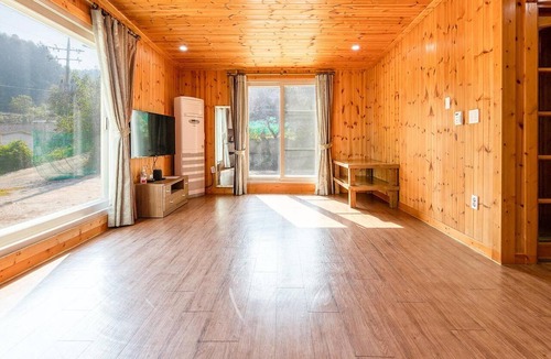 Seorak House | Gapyeong Rainbow Pension