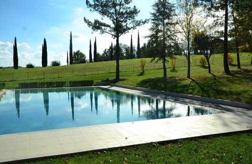 Rignano sull'Arno House | Garden & Wine Country Stay