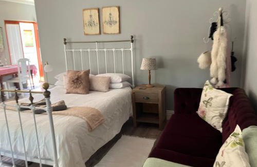 Die Boord Apartment | Gatsby Suite, with pool in quiet area, close to town