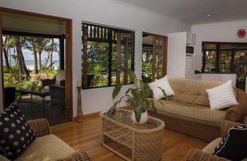 Mission Beach House | Gecko s Cottage