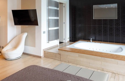 Savignano sul Panaro Bed & Breakfast | Gelso Bianco country resort