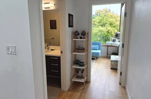 North Vancouver House | Gem of North Vancouver