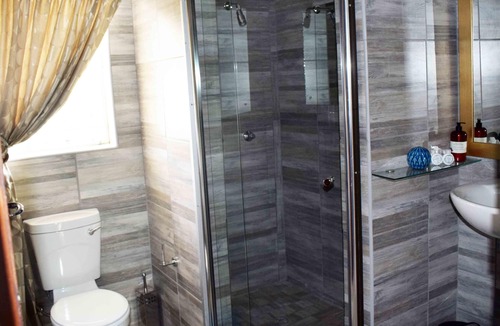 Klerksdorp House | Gemstone Guest House