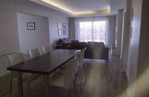 Greater Johannesburg Metropolitan Area Apartment | Genesis-Hotels Glenhazel Johannesburg. 3 Bedroom Luxury Apartments
