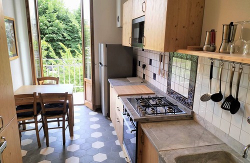 Oltrarno Apartment | Giannotti Vintage Apartment With Two Bedrooms