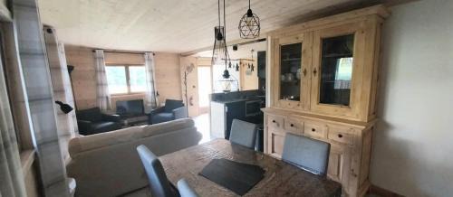 Faverges-Seythenex Apartment | Gite Cairn, Rez De Chalet
