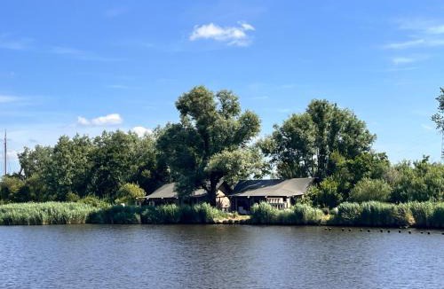 De Woude Other | Glampingtent de Saskerlei, de Woudhaven