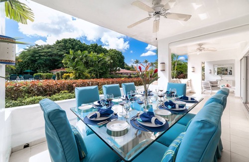 Porters Apartment | Glitter Bay's most spacious property with easy access to the beach!