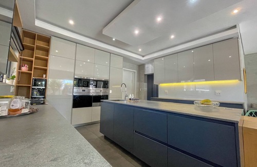 Glenhazel House | Gorgeous 5-bedroom house with a pool in Glenhazel, Johannesburg
