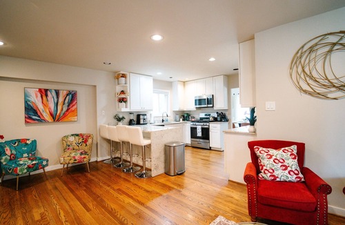 Oxon Hill House | Gorgeous 5BR/3BA Family Home in Maryland!