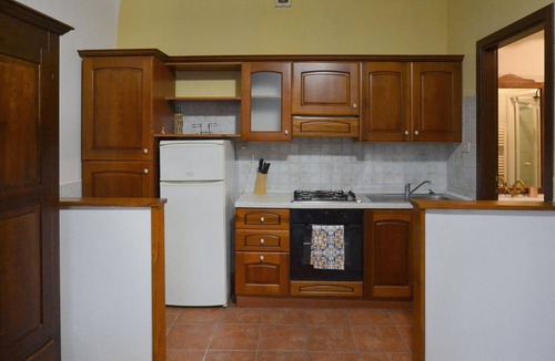 Antria Apartment | Gorgeous apartment in Arezzo with outdoor swimming pool