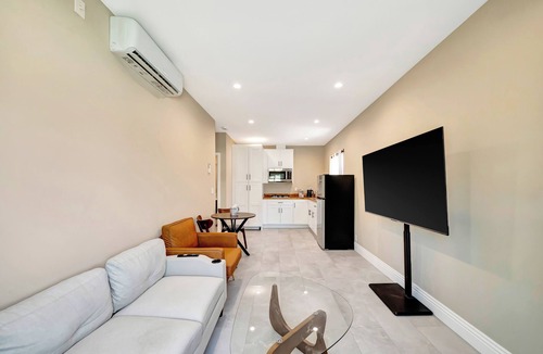 West Hills House | Gorgeous brand new one bedroom with AC in charming west hills neighborhood