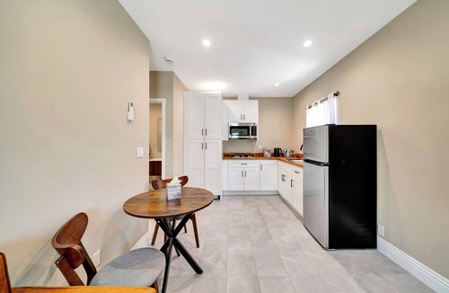 West Hills House | Gorgeous brand new one bedroom with AC in charming west hills neighborhood