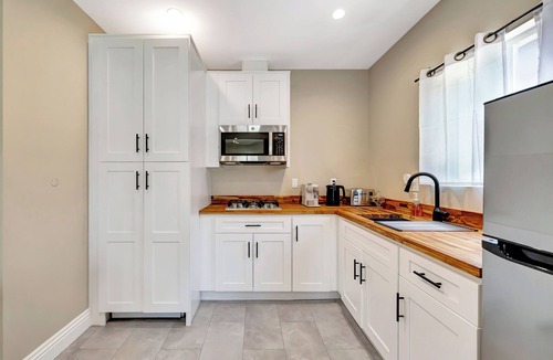 West Hills House | Gorgeous brand new one bedroom with AC in charming west hills neighborhood