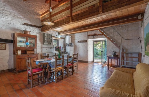 Pieve Santo Stefano House | Gorgeous home in Pieve S. Stefano AR