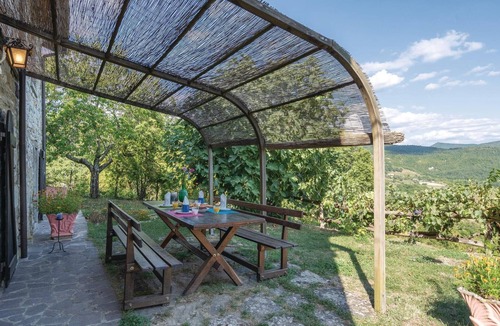 Pieve Santo Stefano House | Gorgeous home in Pieve S. Stefano AR