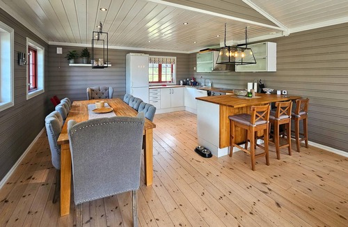 Kroderen House | Gorgeous home in Eggedal with sauna
