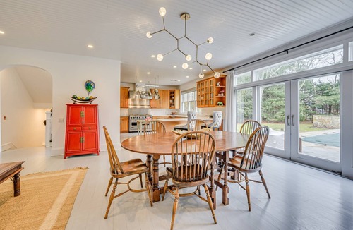 Wainscott House | Gorgeous East Hampton home close to the beach!