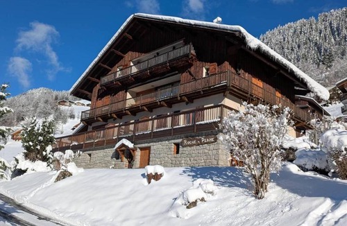 Beaufort Apartment | Grand appartement pour 11 pers. avec belle vue sur le village - FR-1-886-134