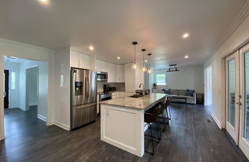 Mount Pleasant House | Grand Getaway - 5 Miles to Beach, Huge Yard, Tons of Space + Gym!