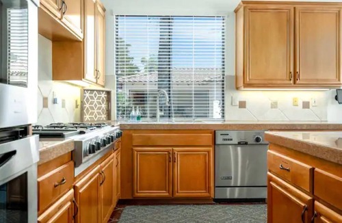 Fallbrook Villa | Grand Lux II - Luxury Resort Pool Villa - Wedding Guests - Golf - Wine - Beaches