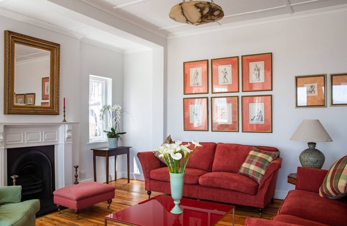 Green Point Villa | Grand Luxury Villa near Waterfront, Waterkant and City Centre in Green Point