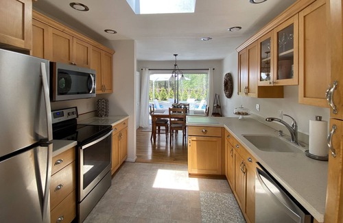 Northwest Harbor House | Great Family Home With New Heated Pool