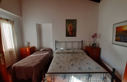Scandicci House | GREEN two-room apartment in farmhouse with swimming pool 8 km from Florence center