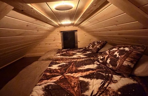 Mount Mourne Ski Chalet | Grinning Mule Lodge