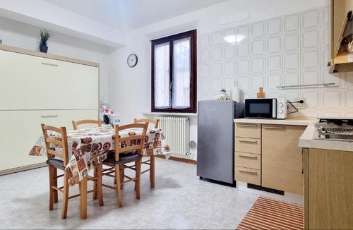 Reggio nell'Emilia Apartment | GUEST HOLIDAY BETTOLA