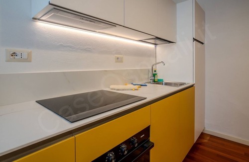 Cernusco sul Naviglio Apartment | GuestHost - Experience the authentic atmosphere of Sicily in this renovated two-room apartment with Mediterranean charm in the heart of a quiet courtyard on the ground floor. The welcoming double bedroom and the bright living room blend with handcrafted