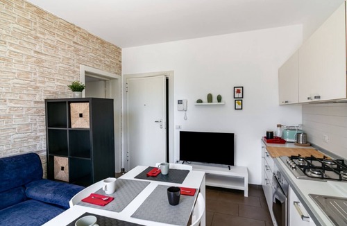 Rivabella Apartment | GuestHost - 100 meters from the sea and 2 km from the fair, our apartment is located on the second and last floor of a building with a lift (NOT suitable for disabled people). There are two steps at the entrance.In 45 m2 of space it comfortably accommoda