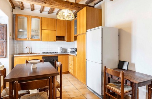 Peglio Apartment | GuestHost - Battazzi House
