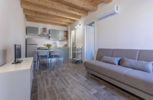 Province of Bologna Apartment | GuestHost - Cozy apartment equipped with all comforts to accommodate up to 3 people, including an outdoor patio where you can enjoy pleasant moments of relaxation. The accommodation is located in the Borgo Panigale district, a very quiet residential area
